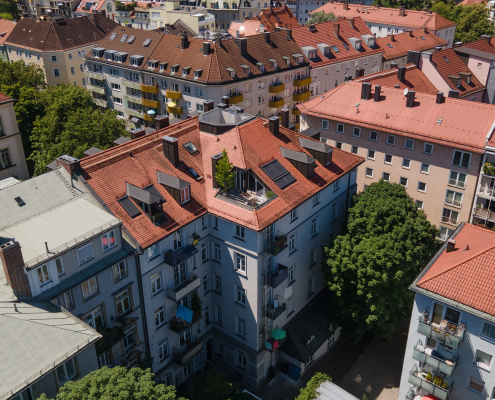 Dachsanierung - Remax Central